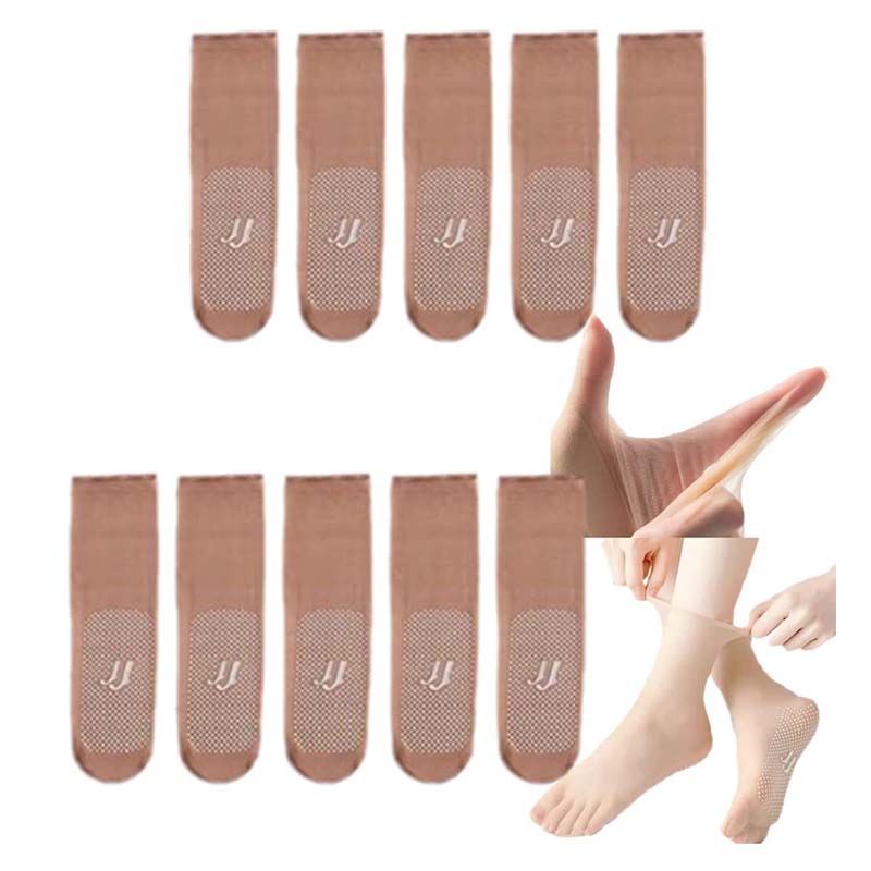 Low-cut invisible socks with textured non-slip sections