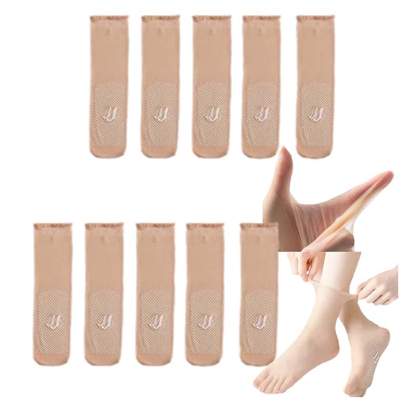 Low-cut invisible socks with textured non-slip sections