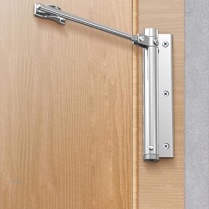 Surface-mounted door closer with long linking arm fitted to a door