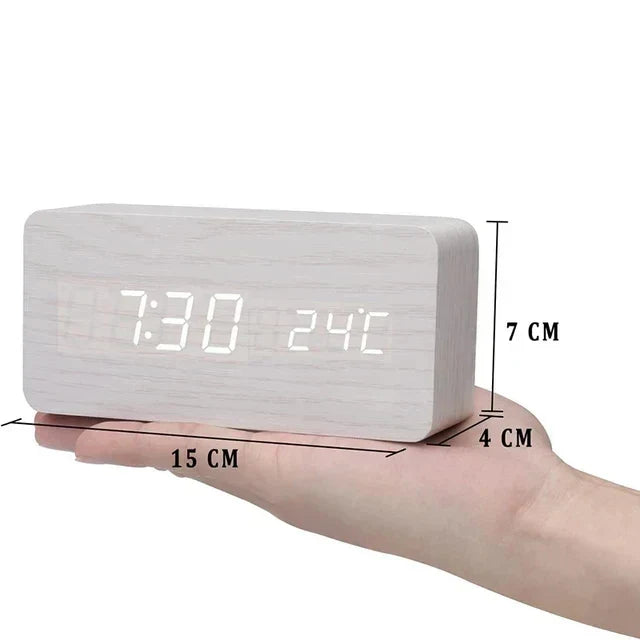 LED digital alarm clock with wooden-effect housing and time and temperature display