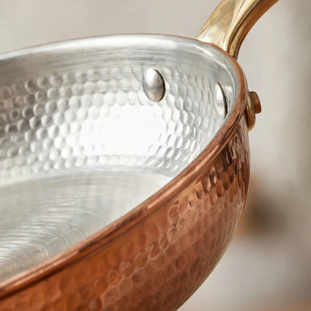 Caldrin - Traditional Frying Pan For Everyday Cooking Frying Eggs, Pancakes And Fish