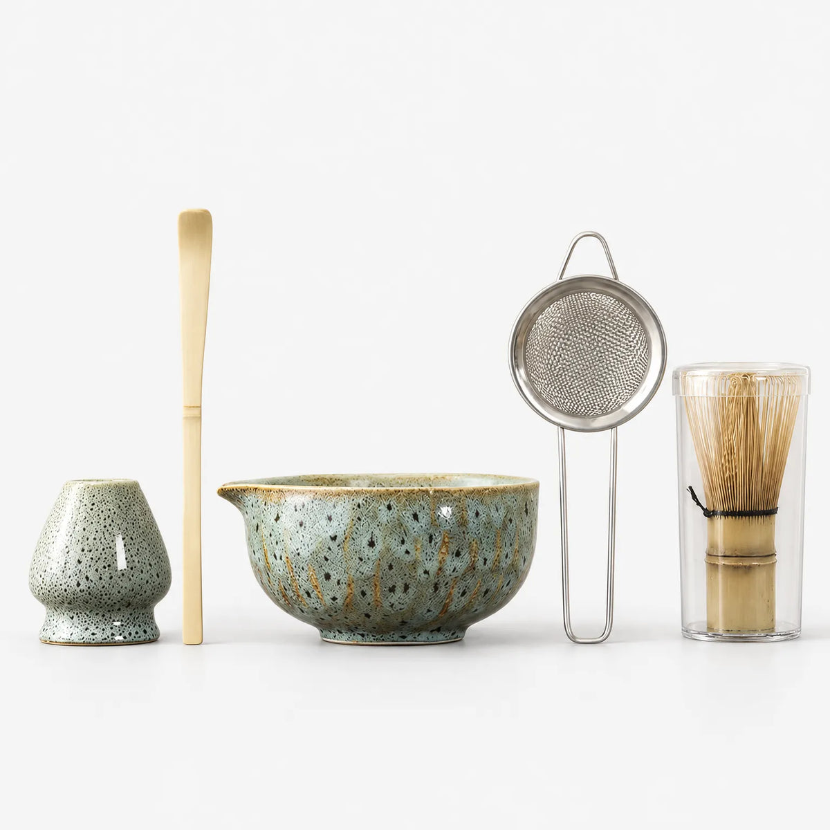 ChaZen - Traditional Matcha Set Preparing Matcha Tea
