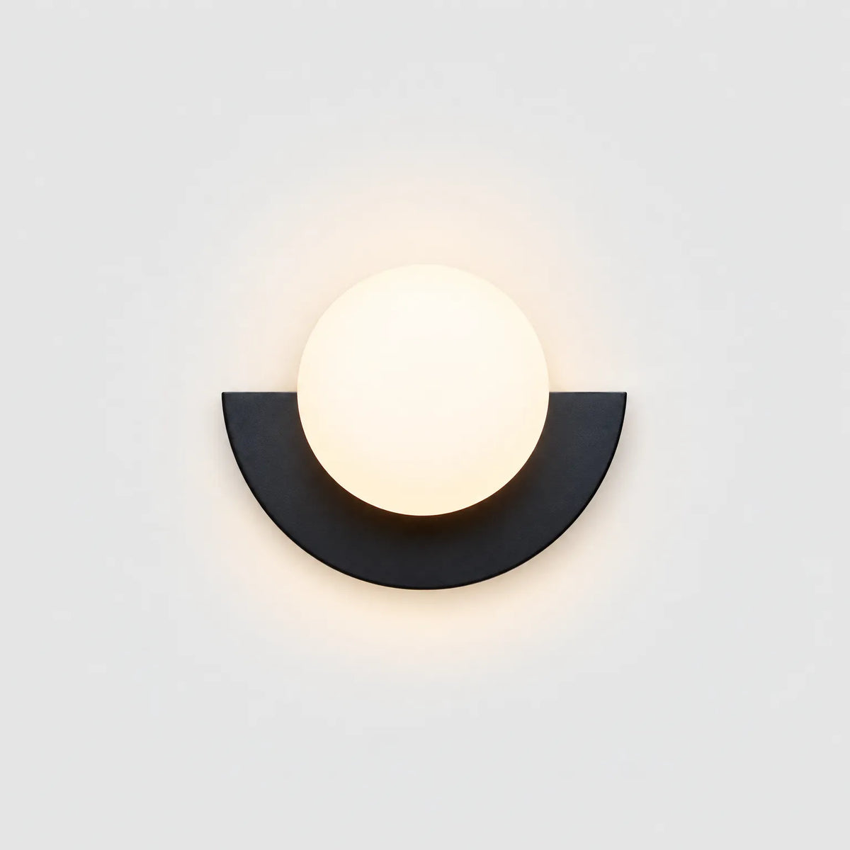 Clypto - Globe Wall Light Softening Bedside Lighting For Late-Night Reading