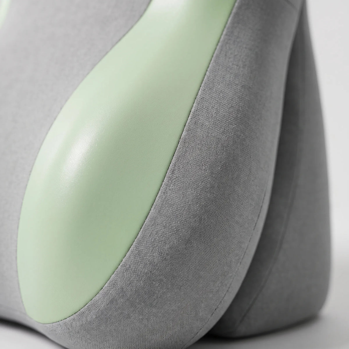 Cradlix - Adjustable Bed Wedge Pillow Reading In Bed