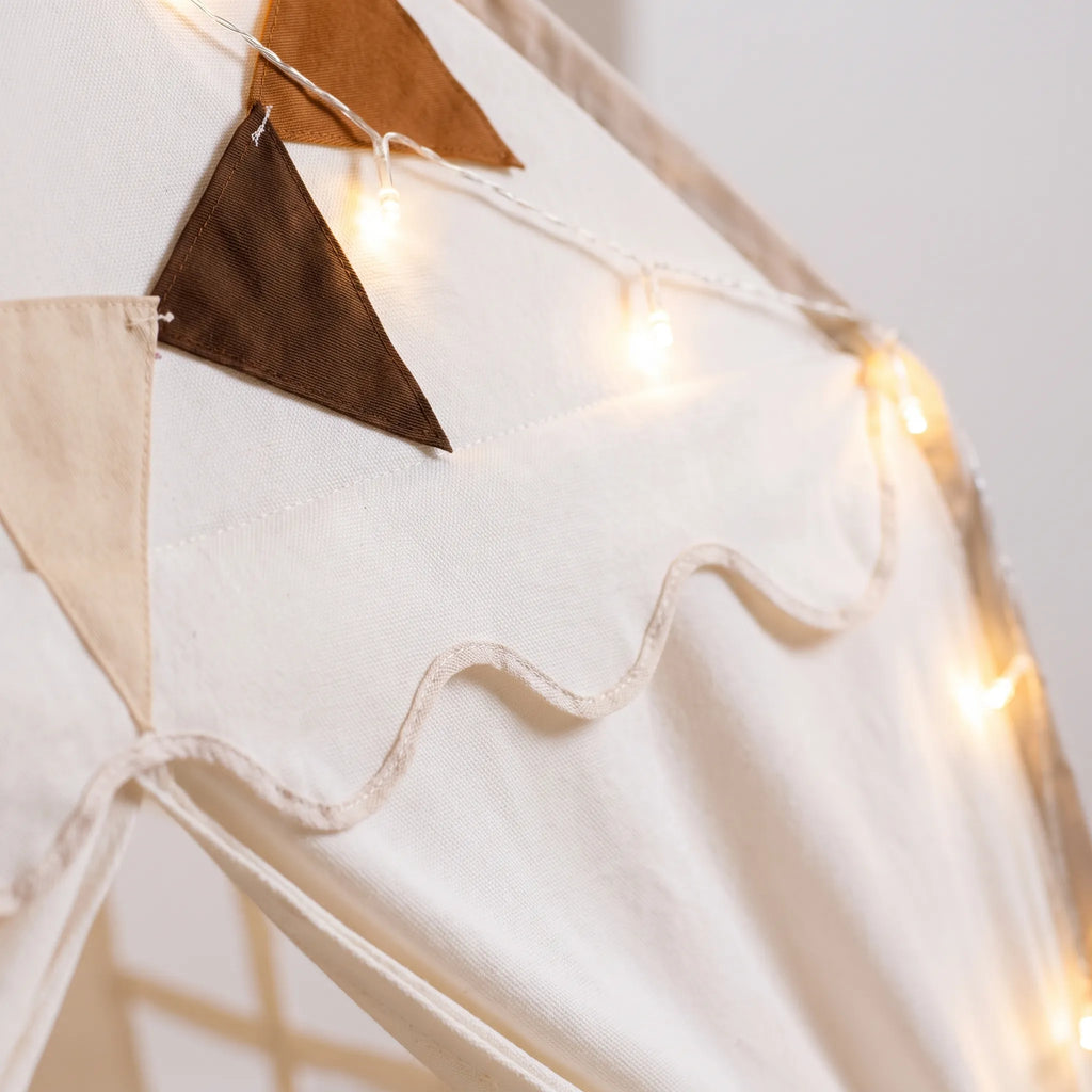 Kippi - Childrens Indoor Playhouse Tent Setting Up A Quiet Reading Corner