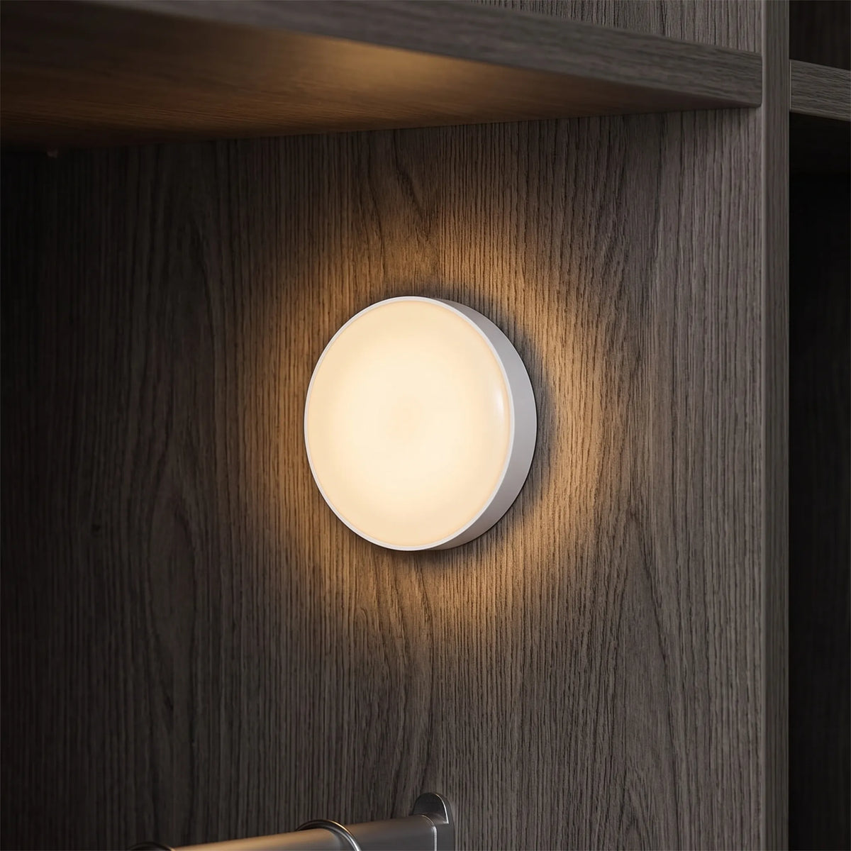 Noclyn - Compact Magnetic Motion Sensor Night Light Brightening Dark Wardrobes And Cupboards