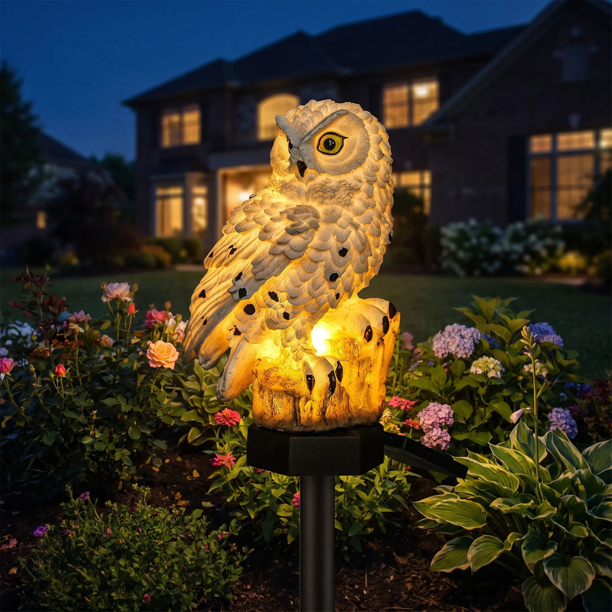 Owlberra - Charming Owl-Shaped Solar Garden Light Illuminates Garden Paths