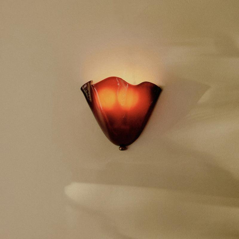 Retro scalloped glass wall light with shell-inspired shade