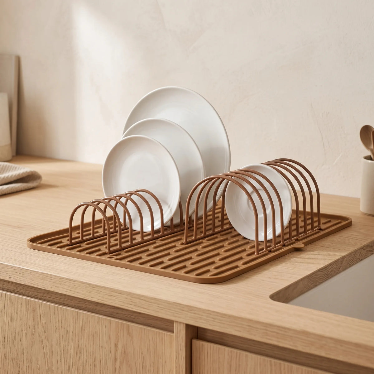 Sondak - Collapsible Kitchen Draining Mat Stacking Plates Upright After Washing Up