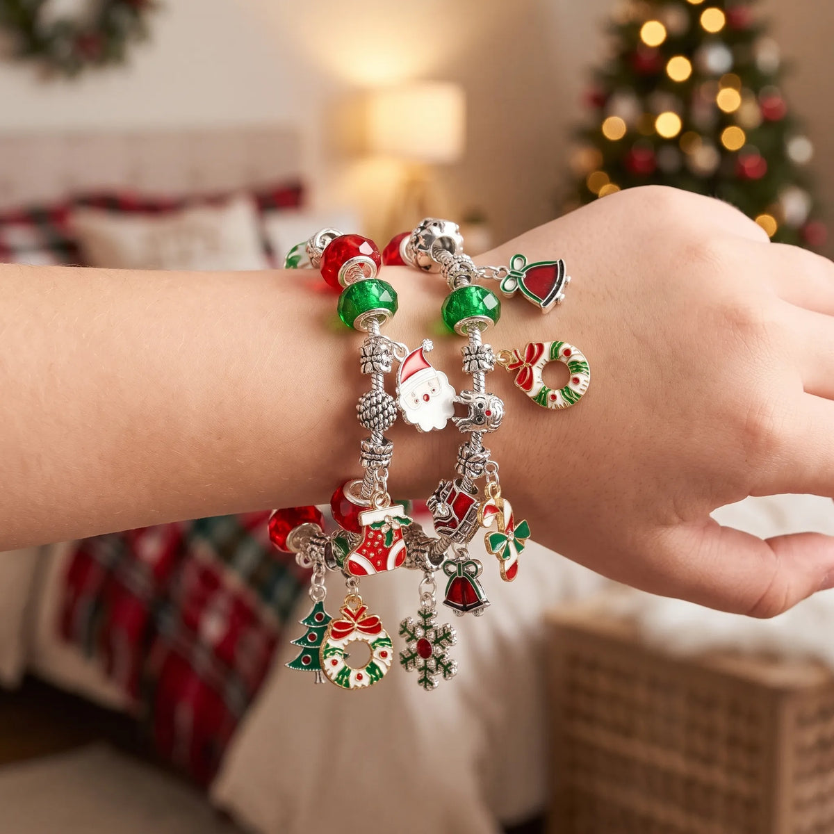 Tinselwick - Christmas Advent Calendar With Charm Bracelet Counting Down To Christmas One Day At A Time
