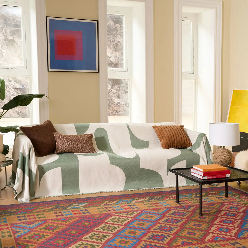 Soft geometric chenille sofa throw cover with fringed edge
