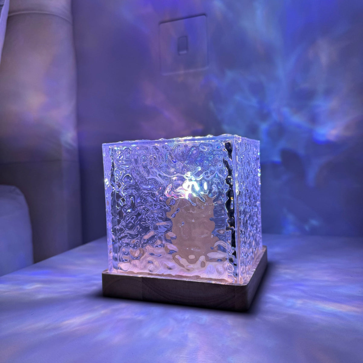 Cube LED table lamp with textured clear shade and wood-effect base
