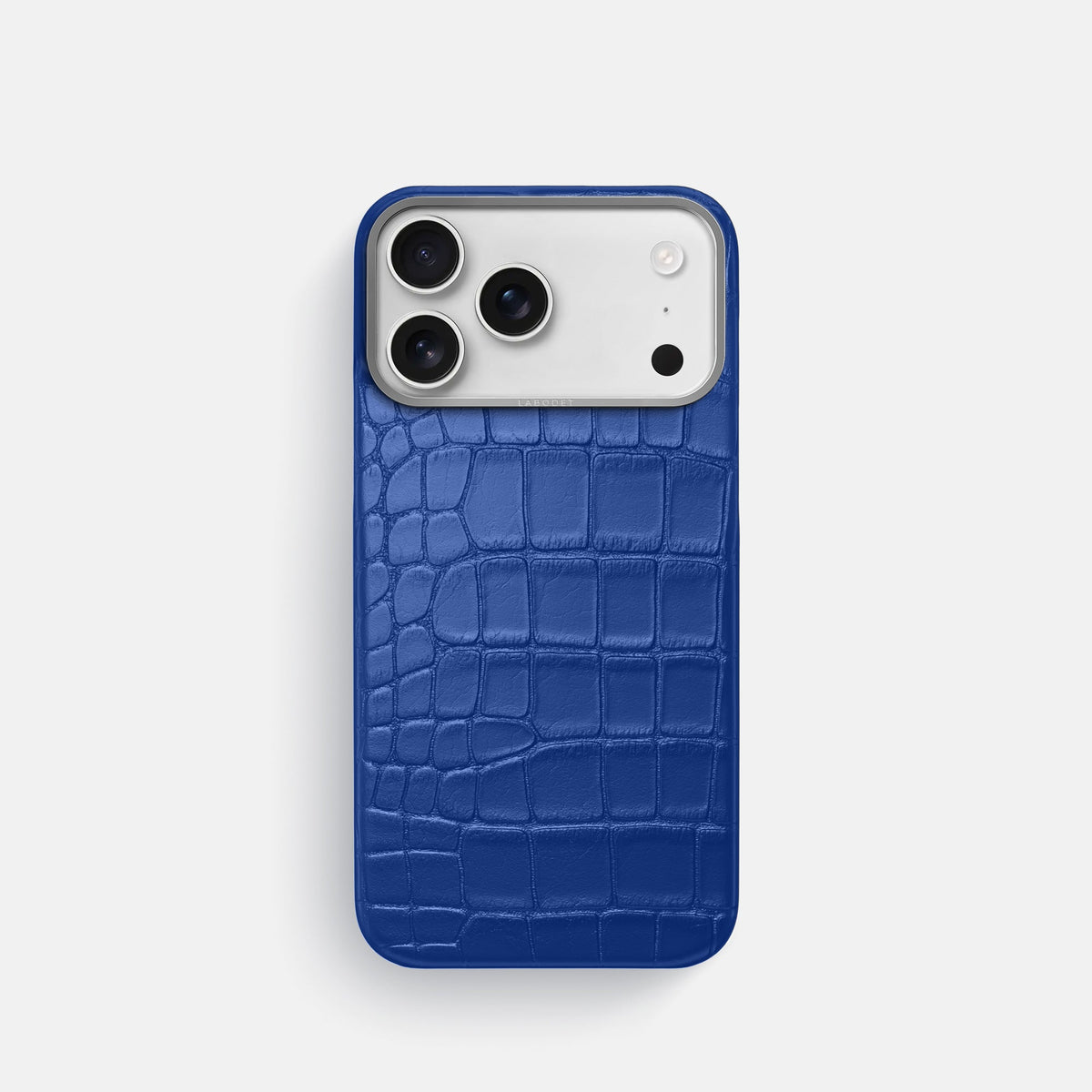 Classic iPhone 17 Pro case with alligator-effect textured finish