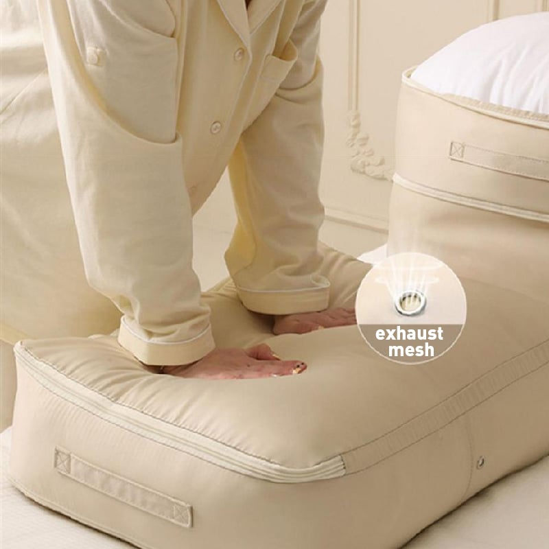 Large zipped clothes storage box with side handles