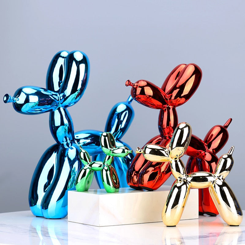 Reflective balloon dog sculpture ornament