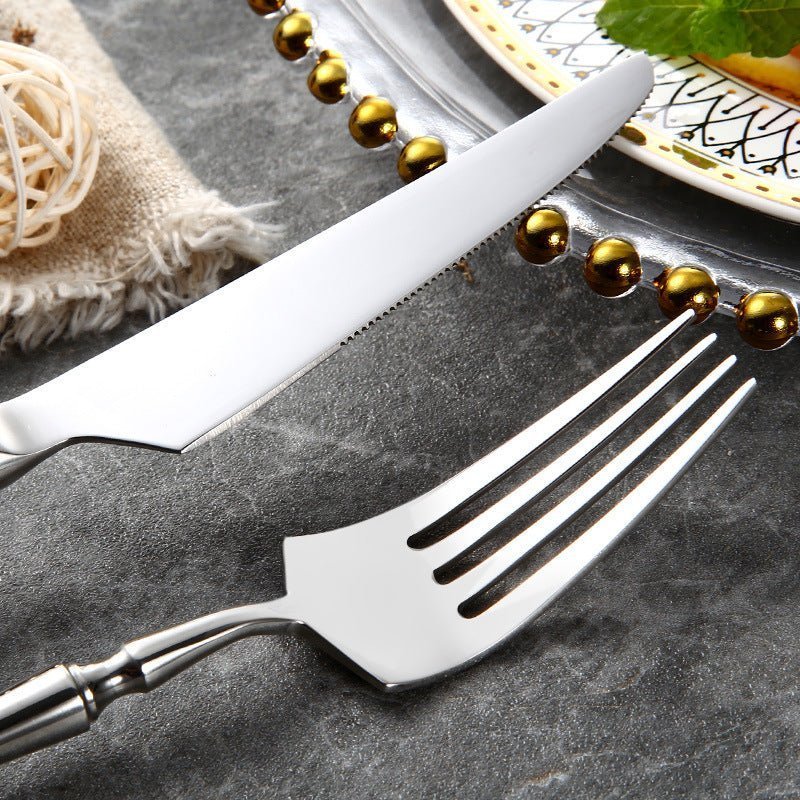 24-piece polished stainless steel cutlery set with knives, forks and spoons